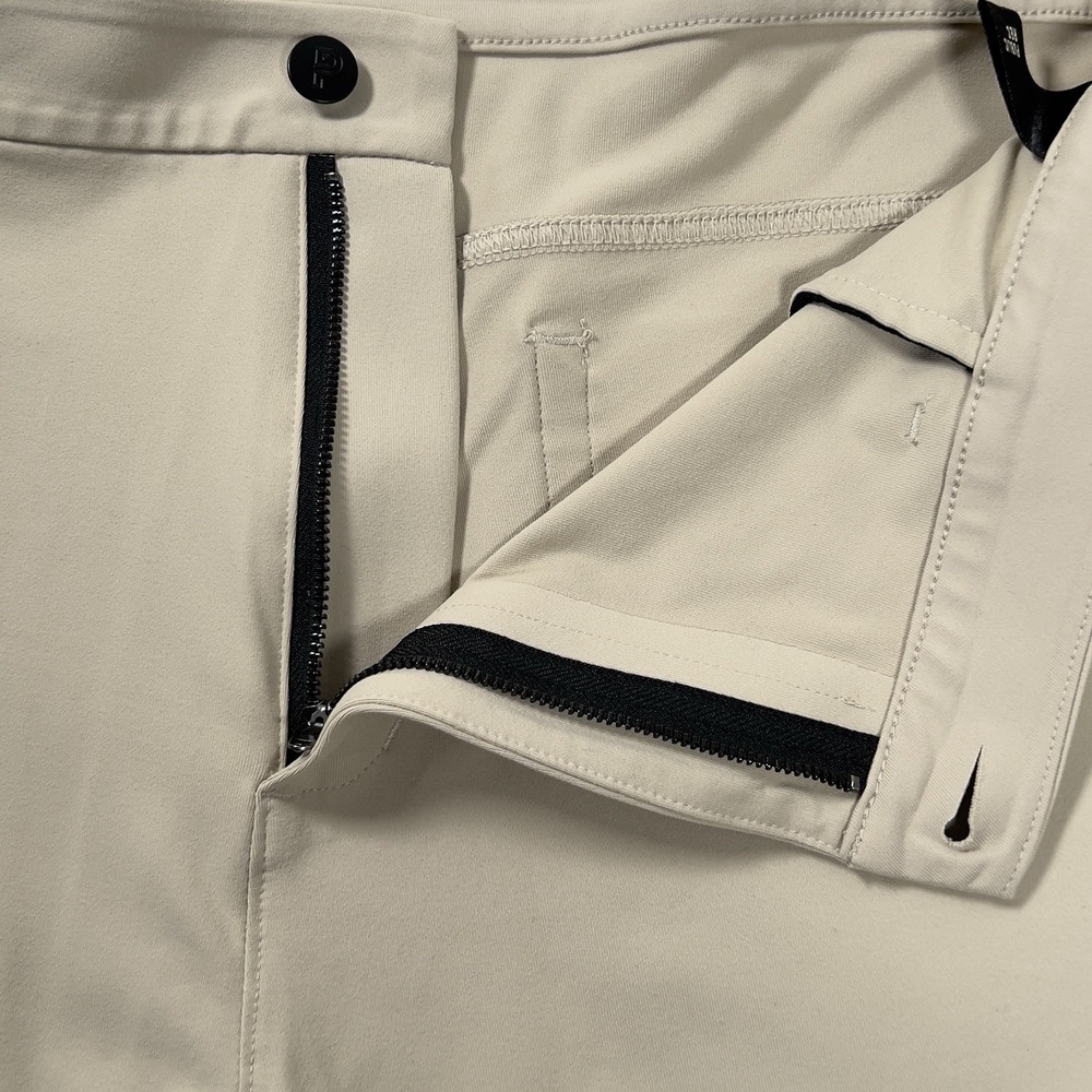 Public Rec Dealmaker Chino Shorts Mens Sz 42 Beige Stretch 8.5" Athletic - Picture 2 of 12